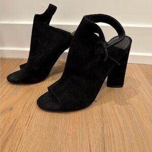 Kendall & Kylie Black Open-Toe Heels